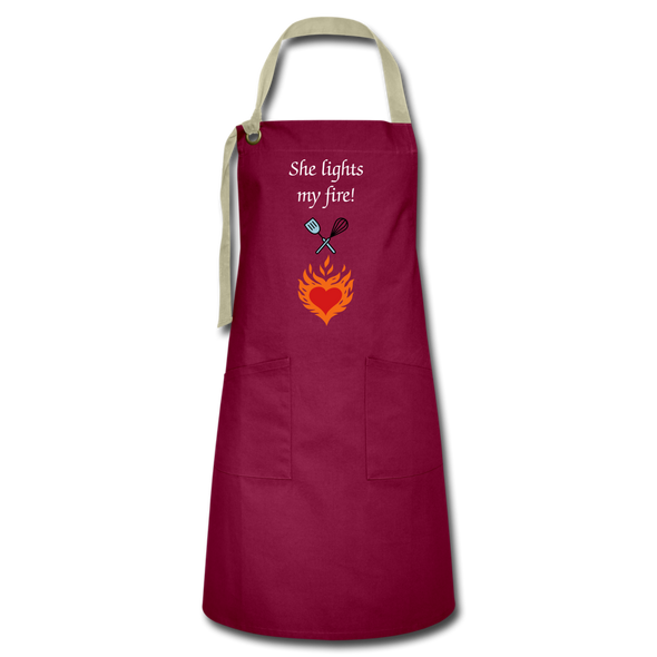 She Lights My Fire Artisan Apron - burgundy/khaki